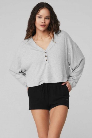 Alo Yoga USA Alolux Soho Crop Henley Athletic Grey | 5904871-AT