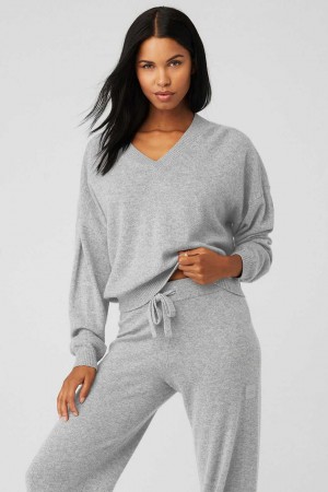 Alo Yoga USA Cashmere Jet Set V-Neck Pullover Dove Grey | 7540162-LS