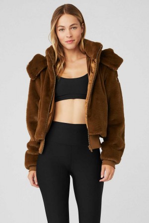 Alo Yoga USA Faux Fur Foxy Chocolate | 6245078-BM