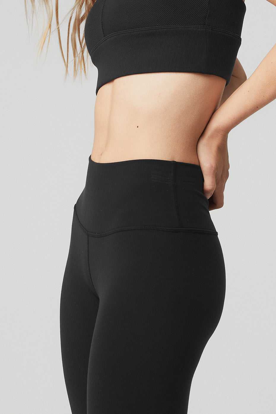 Alo Yoga USA 7/8 High-Waist Airbrush Black | 4162508-JF