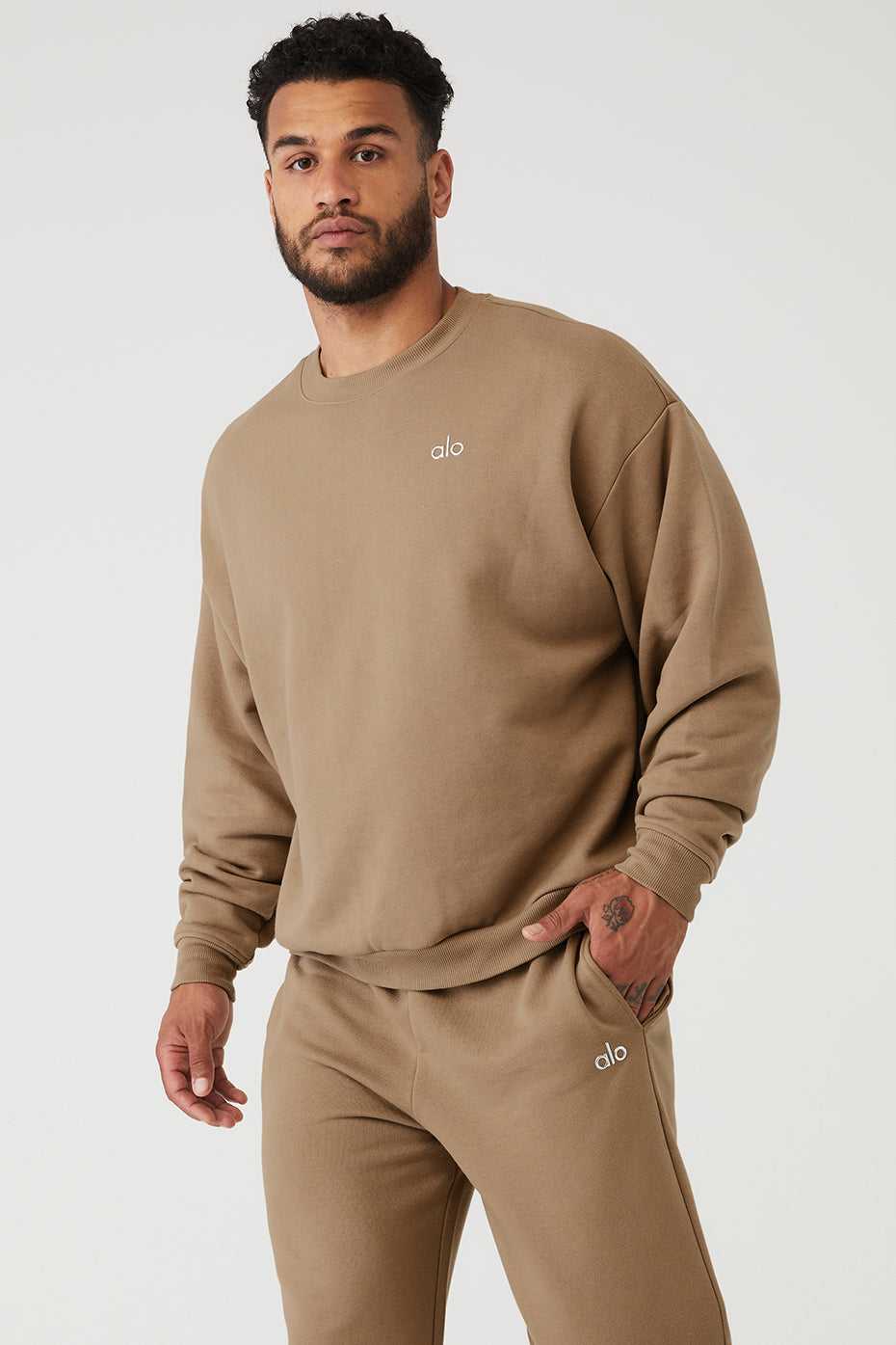 Alo Yoga USA Accolade Crew Neck Pullover Gravel | 1950378-ZD