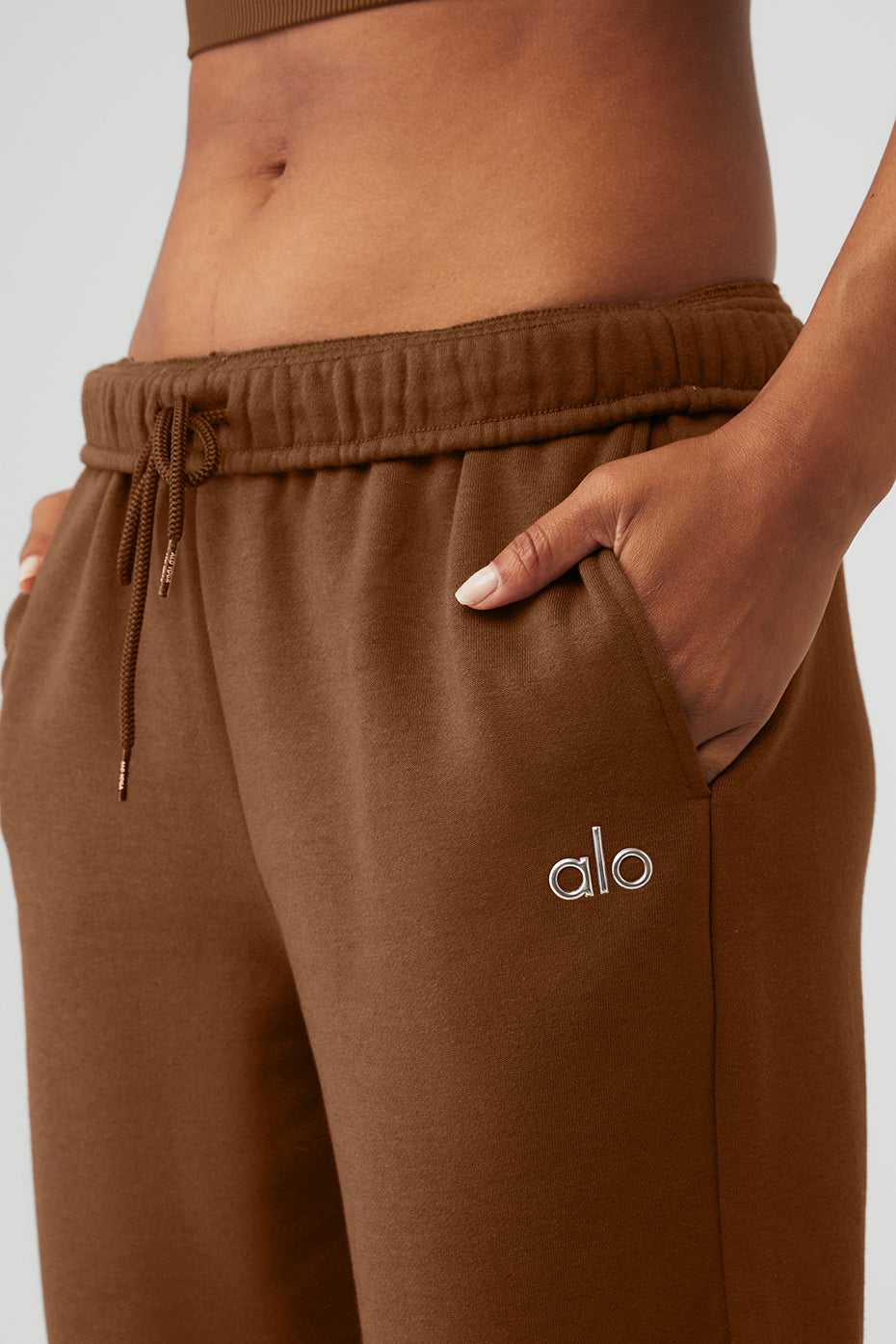 Alo Yoga USA Accolade Straight Leg Cinnamon Brown | 8460712-ZM