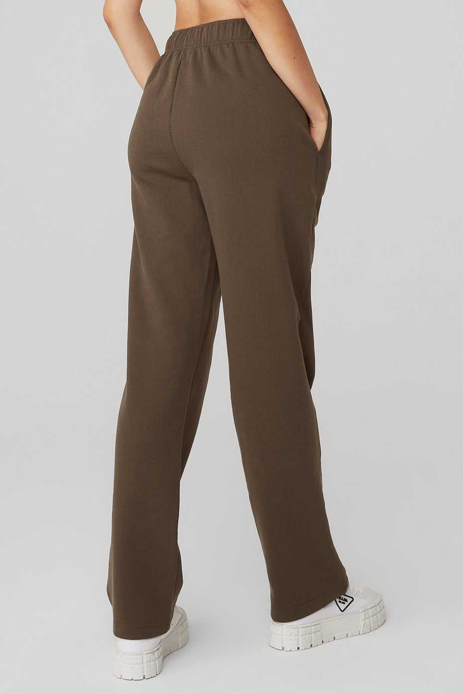 Alo Yoga USA Accolade Straight Leg Espresso | 6015823-ZM