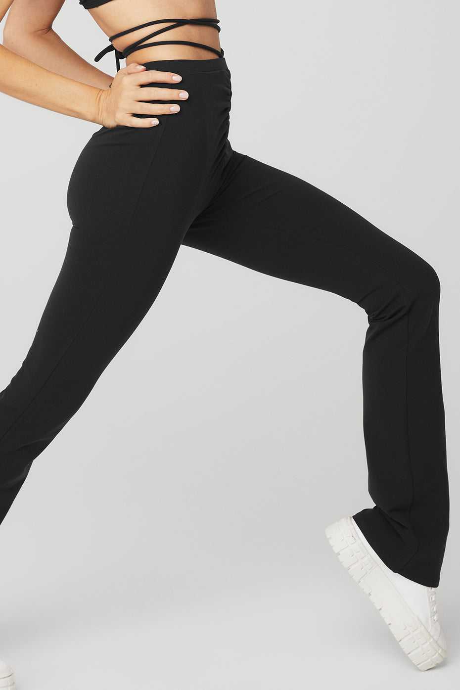 Alo Yoga USA Airbrush High-Waist Cinch Flare Black | 8493152-XN