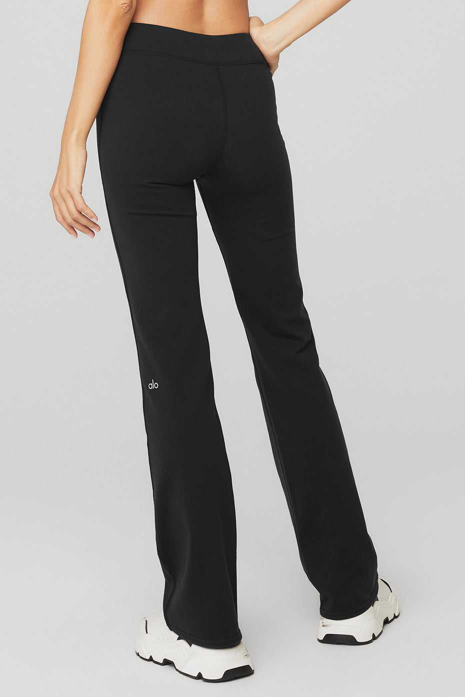 Alo Yoga USA Airbrush Low-Rise Bootcut Black | 3942657-OQ