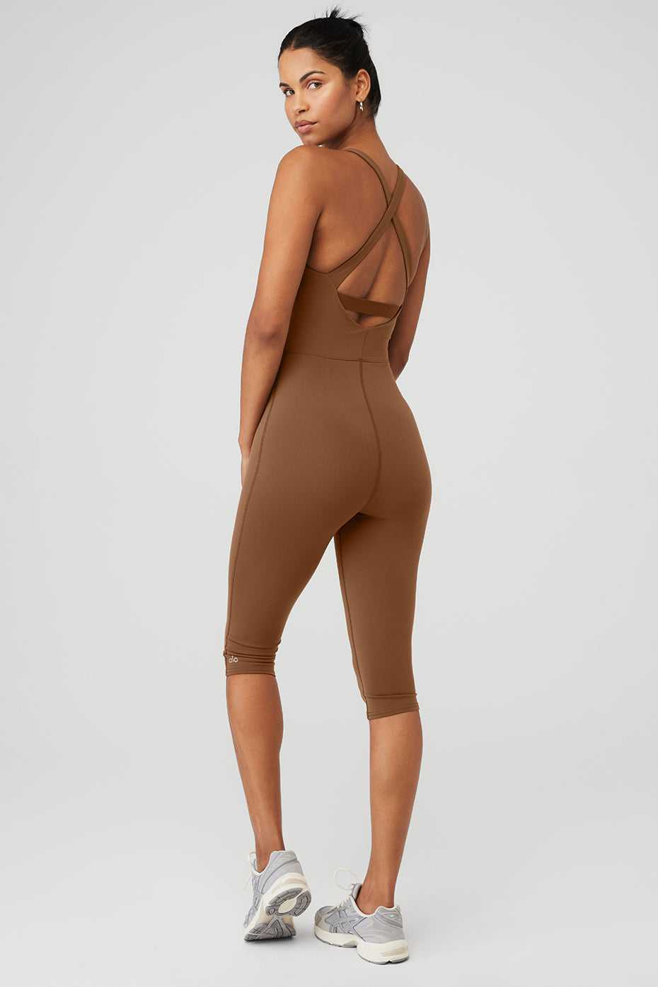 Alo Yoga USA Airbrush Physique Onesie Cinnamon Brown | 3018957-PX