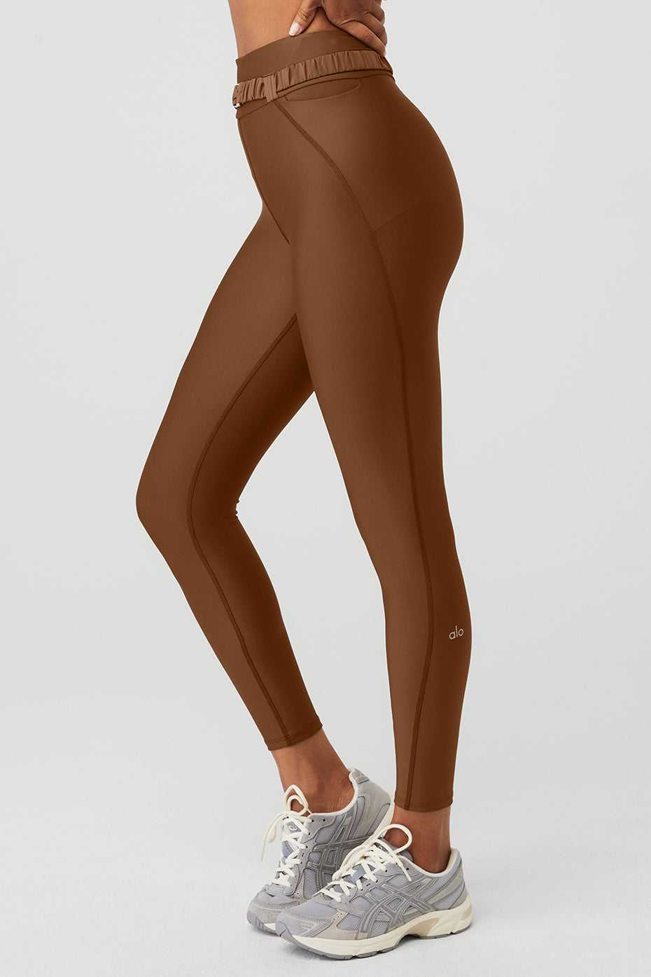 Alo Yoga USA Airlift High-Waist Charmer Cinnamon Brown | 9076128-RJ