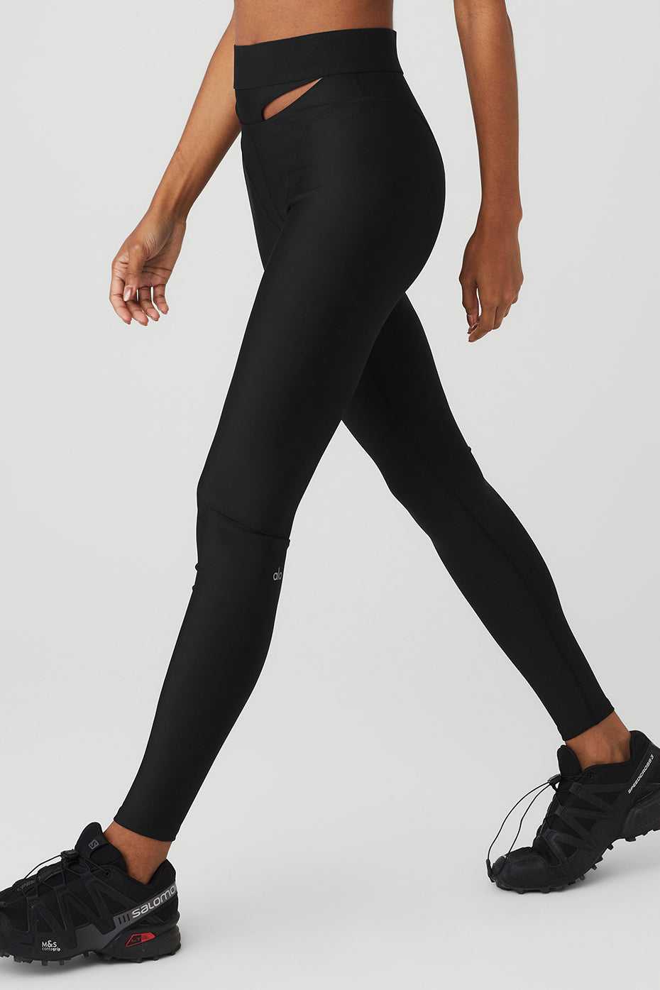 Alo Yoga USA Airlift High-Waist Cutaway Black | 6472398-UK