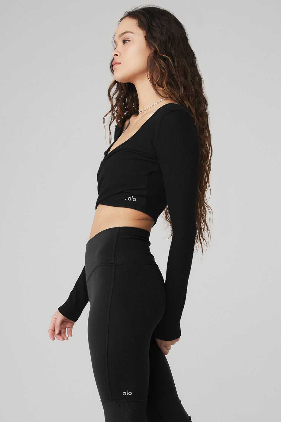 Alo Yoga USA Amelia Luxe Crop Black | 2096537-YI