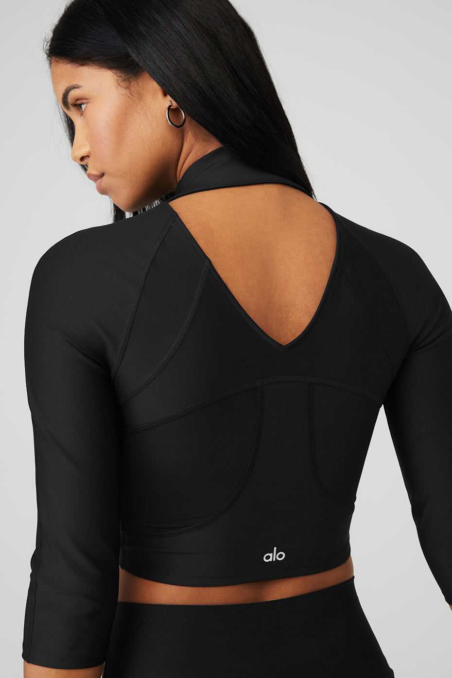 Alo Yoga USA Archer Fitted Long Sleeve Black | 8370912-WT