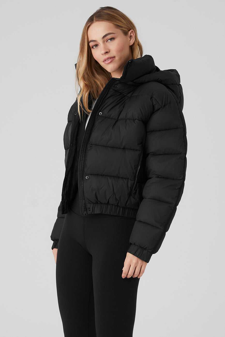 Alo Yoga USA Aspen Love Puffer Black | 5214870-ND