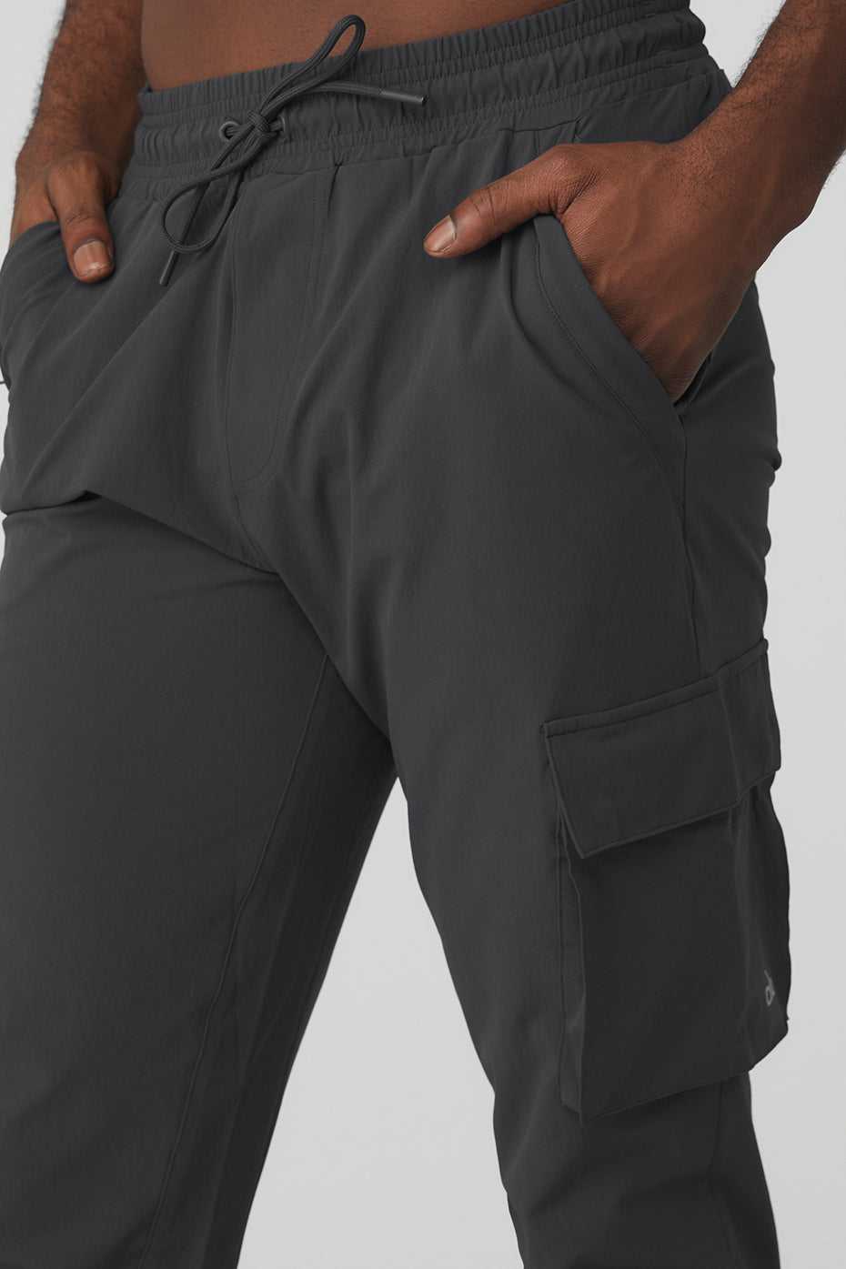 Alo Yoga USA Cargo Division Field Anthracite | 7862034-UH