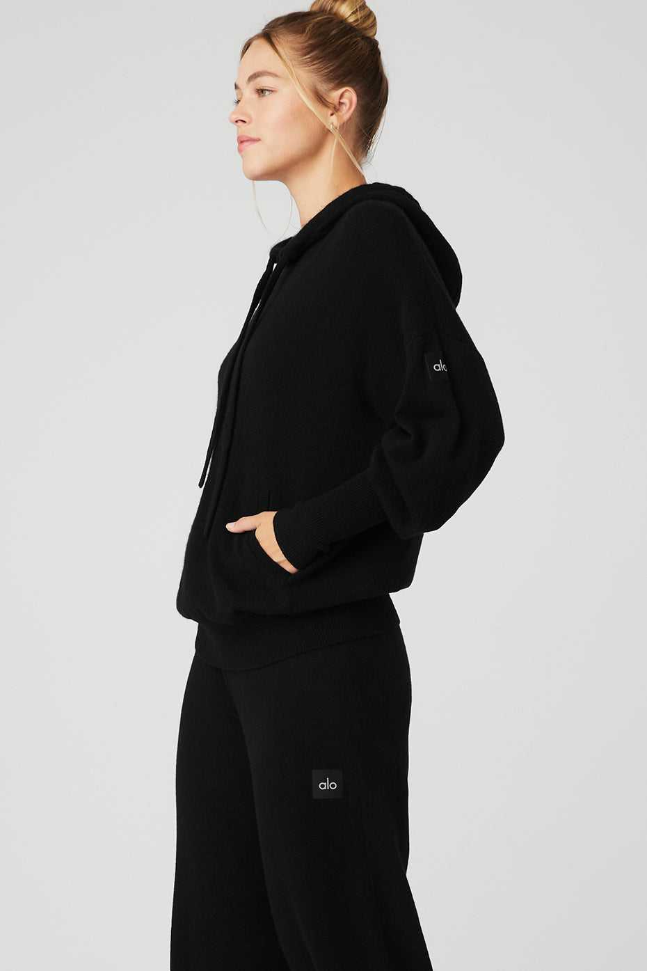 Alo Yoga USA Cashmere Jet Set Black | 9236045-AW