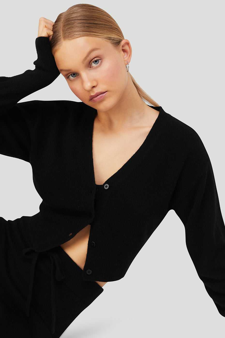 Alo Yoga USA Cashmere Jet Set Cardigan Black | 1657432-UA