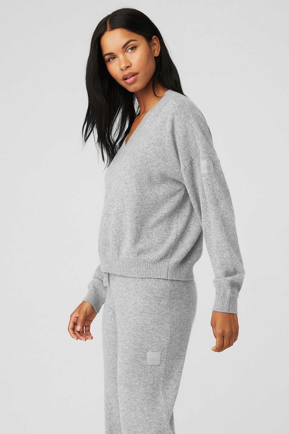 Alo Yoga USA Cashmere Jet Set V-Neck Pullover Dove Grey | 7540162-LS