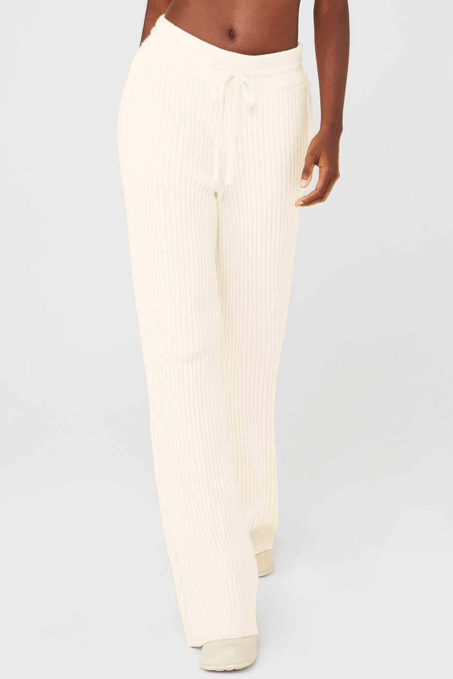 Alo Yoga USA Cashmere Ribbed High-Waist Winter Dream Flare Ivory | 8306127-BX