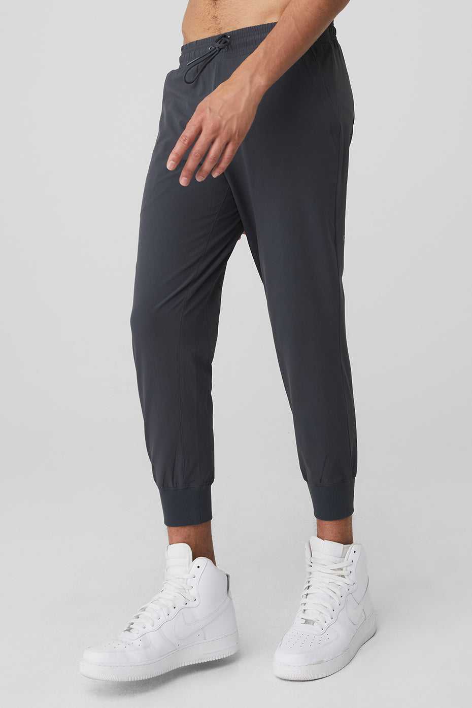 Alo Yoga USA Co-Op Anthracite | 2149056-RX