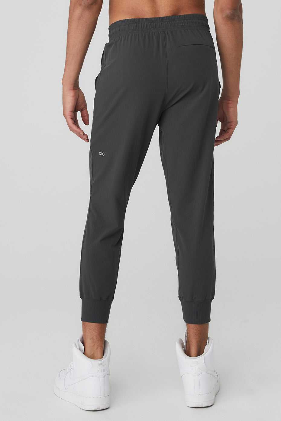 Alo Yoga USA Co-Op Anthracite | 2149056-RX