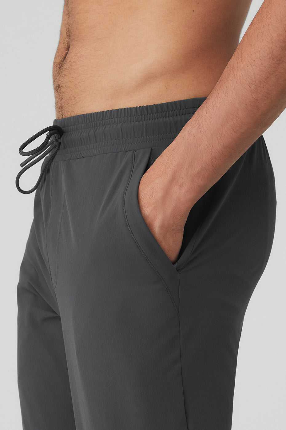 Alo Yoga USA Co-Op Anthracite | 2149056-RX