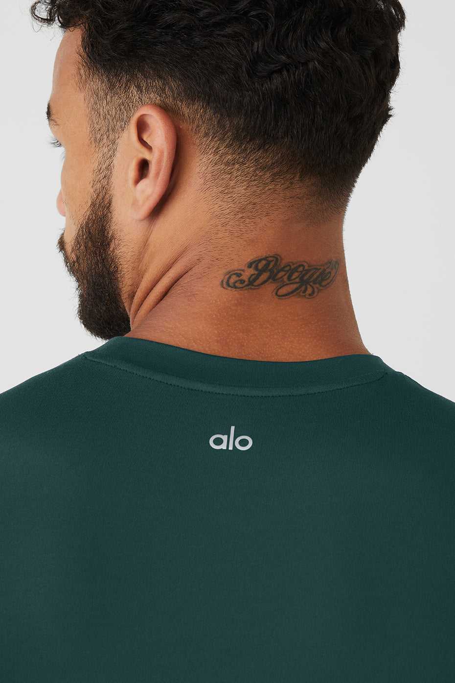 Alo Yoga USA Conquer Reform Crewneck Midnight Green | 0169573-AV