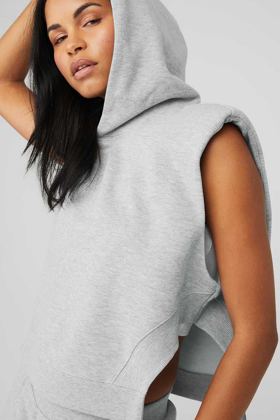 Alo Yoga USA Cropped Headliner Shoulder Pad Sleeveless Coverup Athletic Heather Grey | 0758469-HK