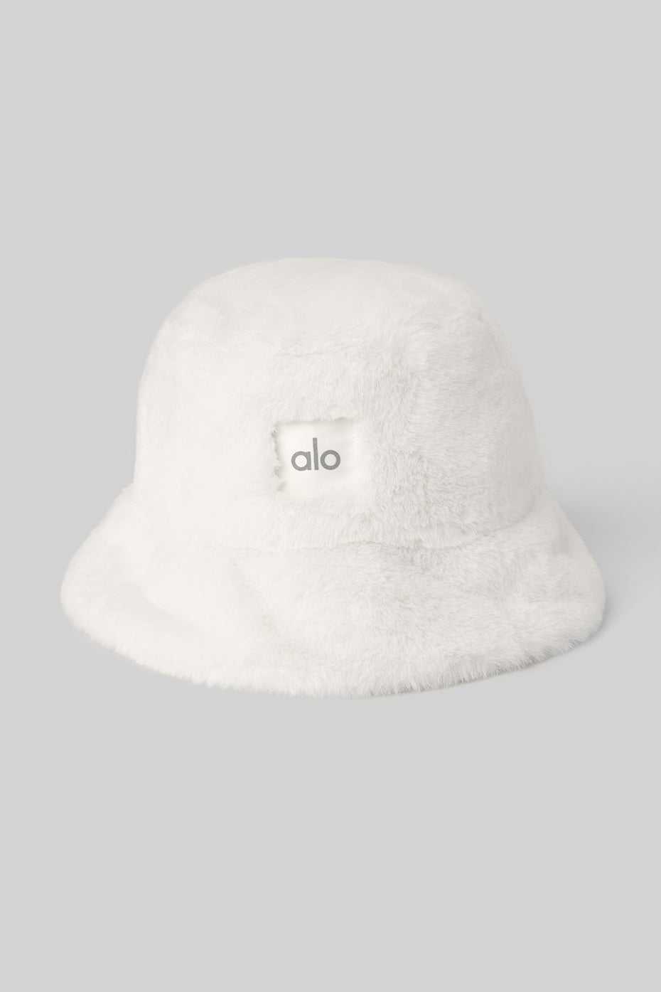 Alo Yoga USA Faux Fur Bucket Ivory | 9512407-AV