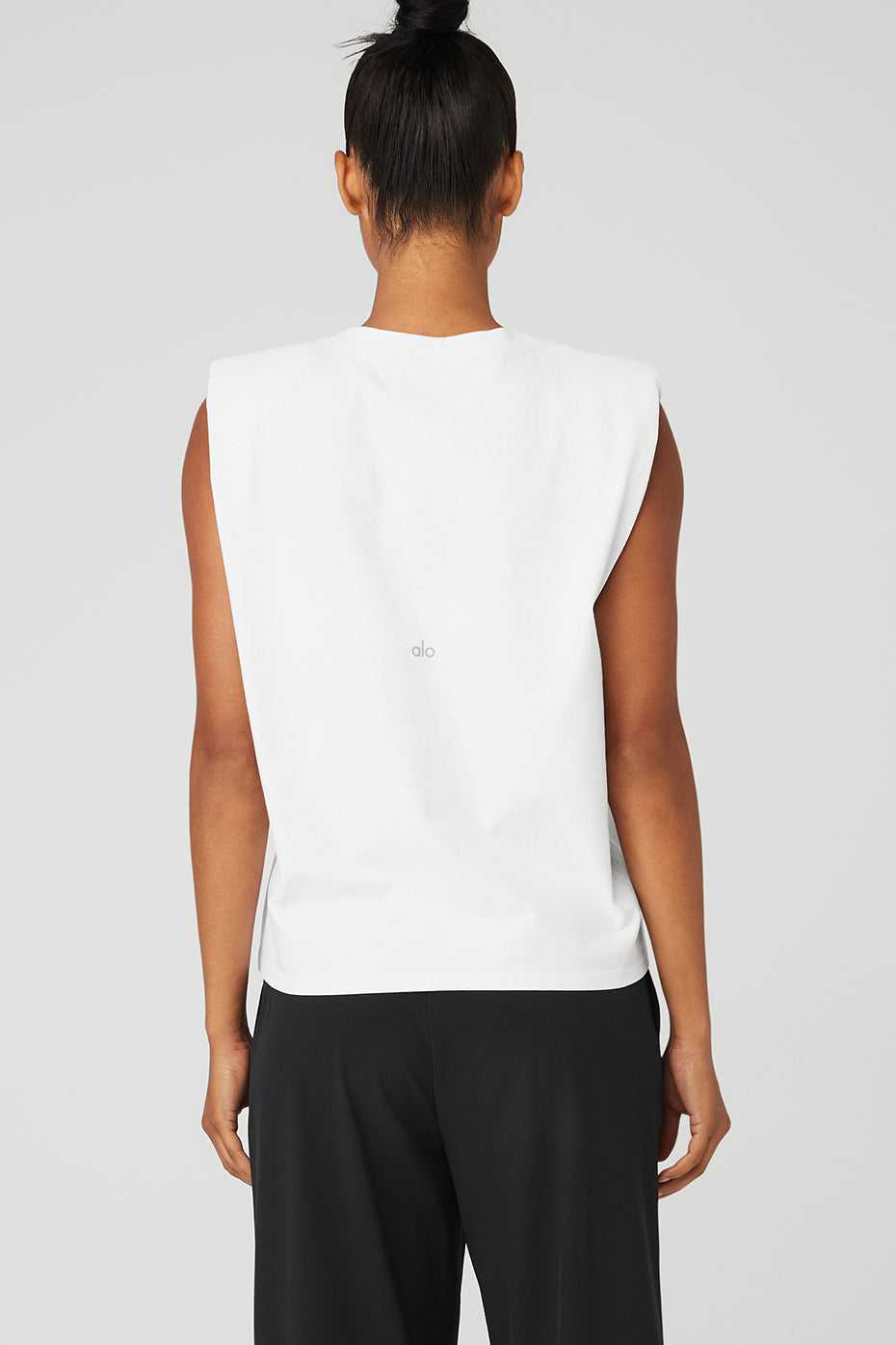 Alo Yoga USA Headliner Shoulder Pad Sleeveless Tee White | 6741098-WJ