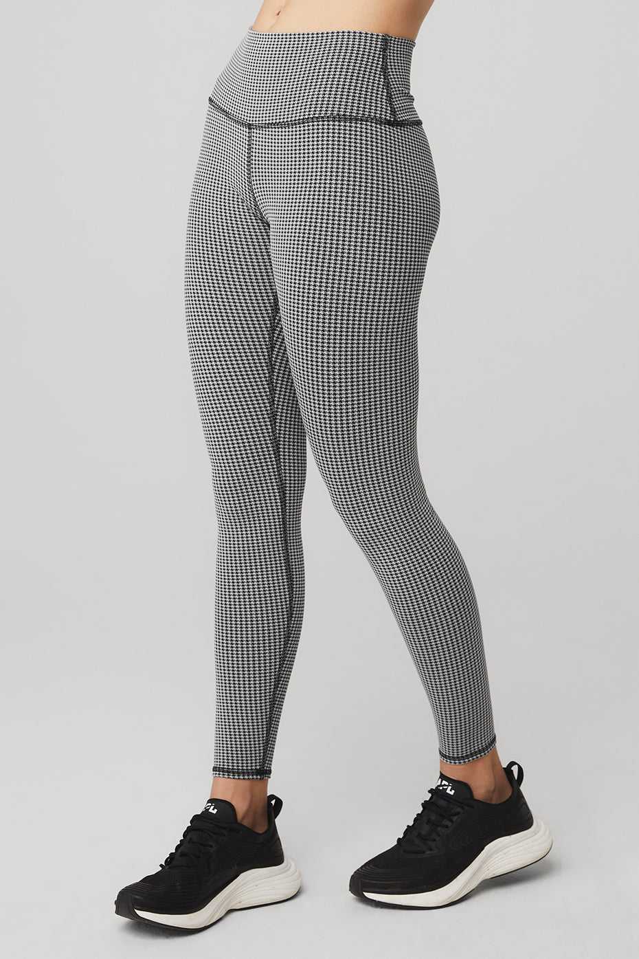 Alo Yoga USA High-Waist Micro Houndstooth White/Black | 7124895-CF