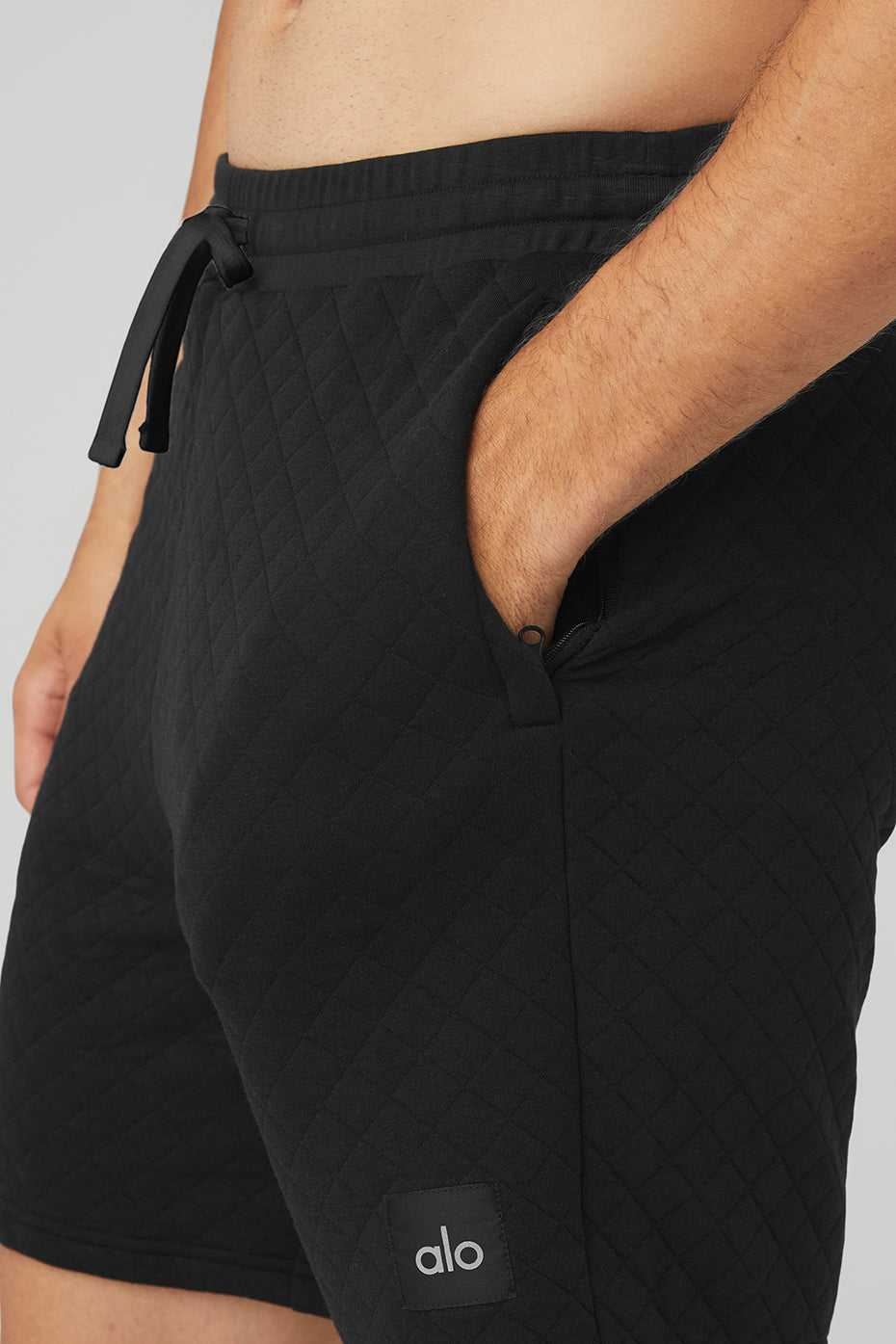 Alo Yoga USA Quilted Stadium Black | 4382597-CM