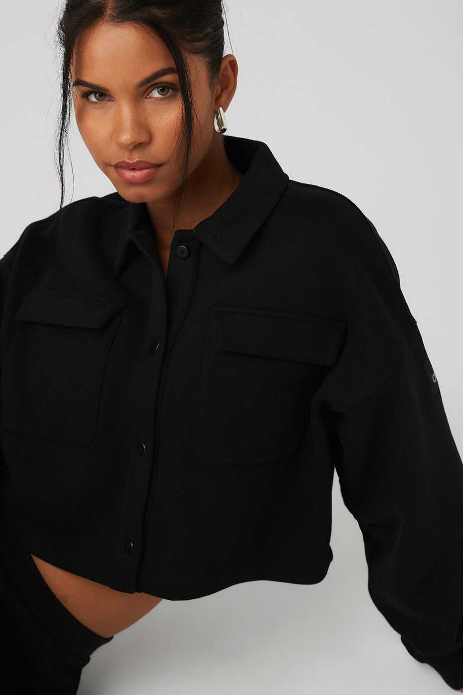 Alo Yoga USA Renown Cropped Button-Up Pullover Black | 1643052-MV