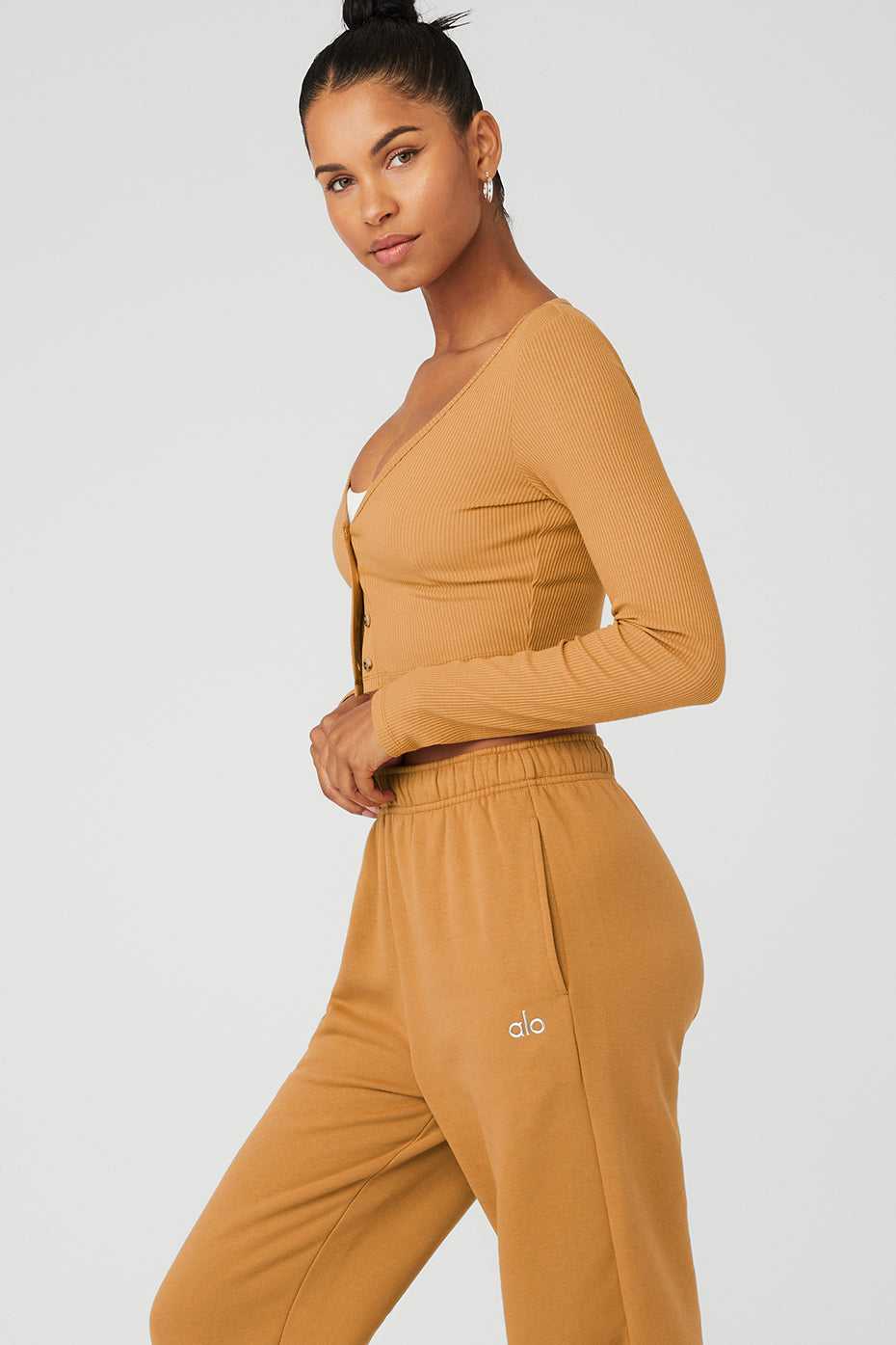 Alo Yoga USA Ribbed Cropped Whisper Cardi Toffee | 8079413-EY