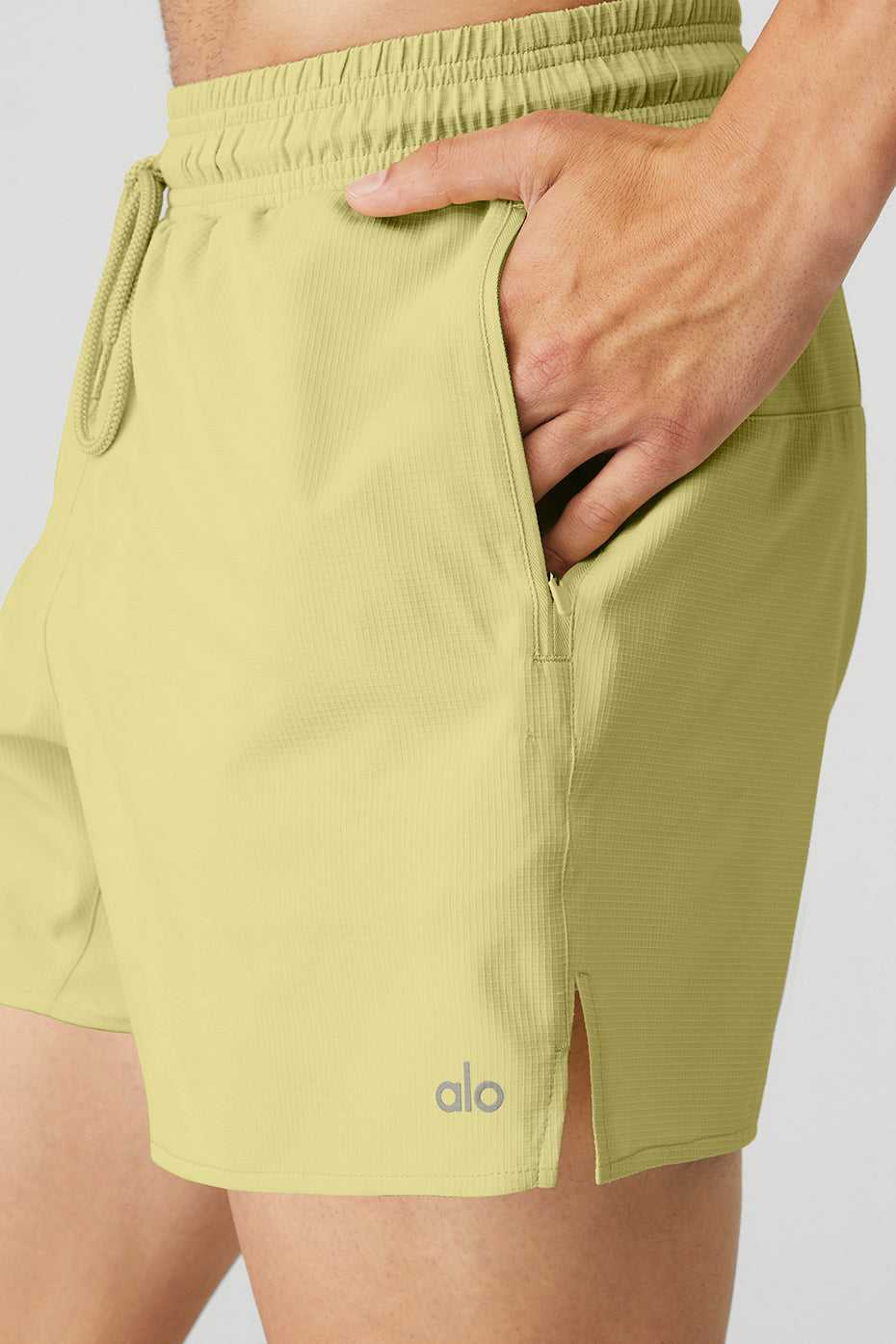 Alo Yoga USA Ripstop 7” On-Set Dusty Yellow | 1840259-UZ