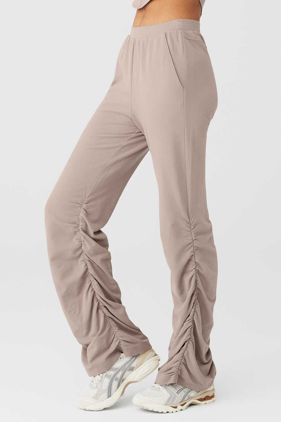 Alo Yoga USA Ruched Soft Sculpt Taupe | 0789156-HR