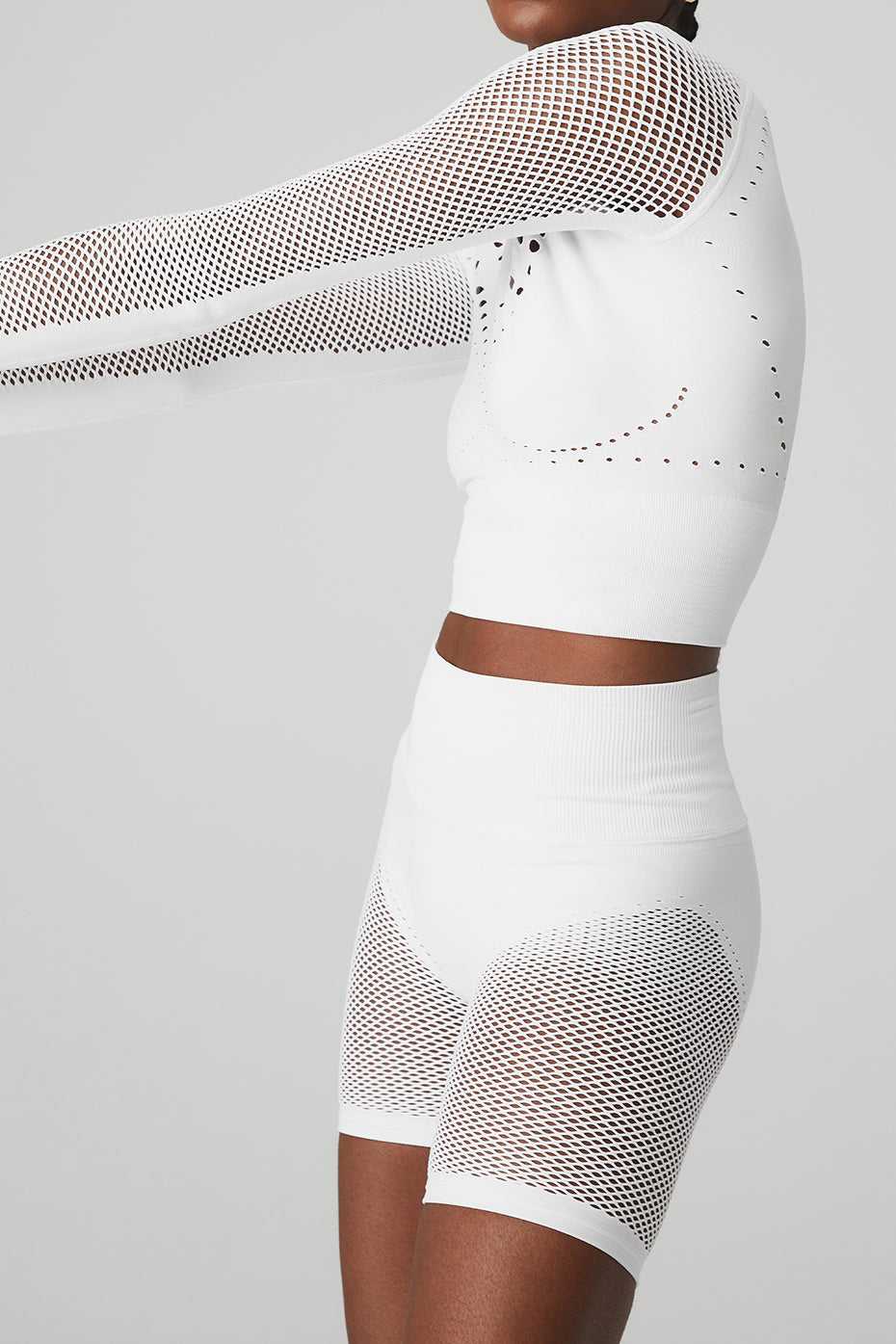 Alo Yoga USA Seamless Open Air Long Sleeve White | 6310457-WK