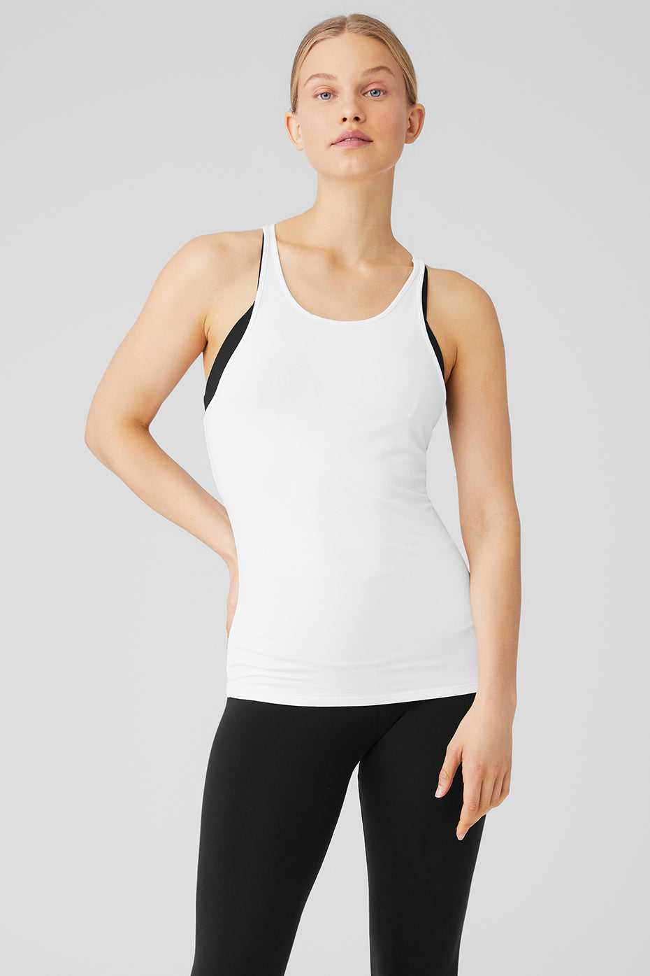 Alo Yoga USA Select White | 1245376-UP