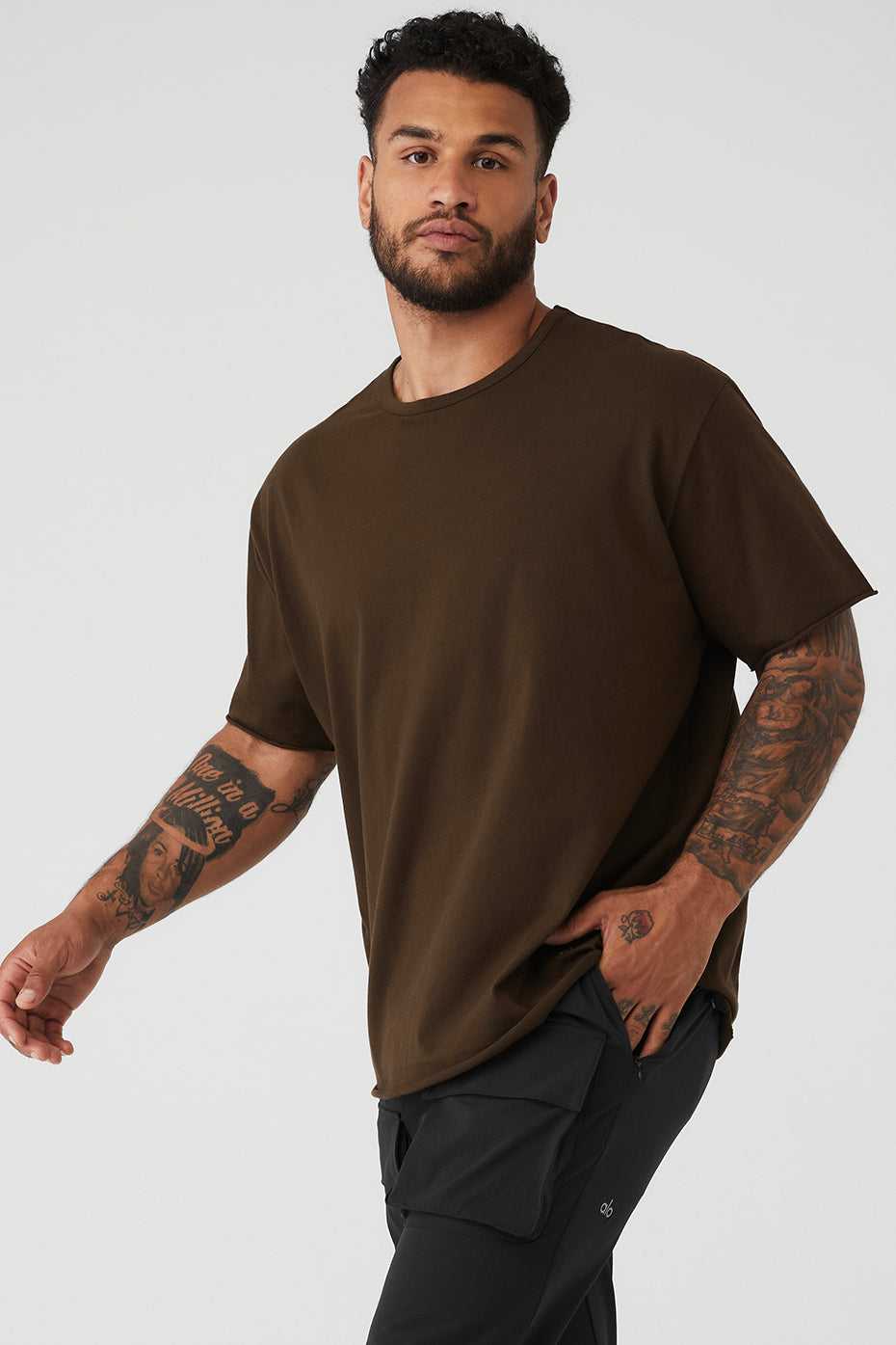 Alo Yoga USA Society Crewneck Tee Espresso | 6805279-DA