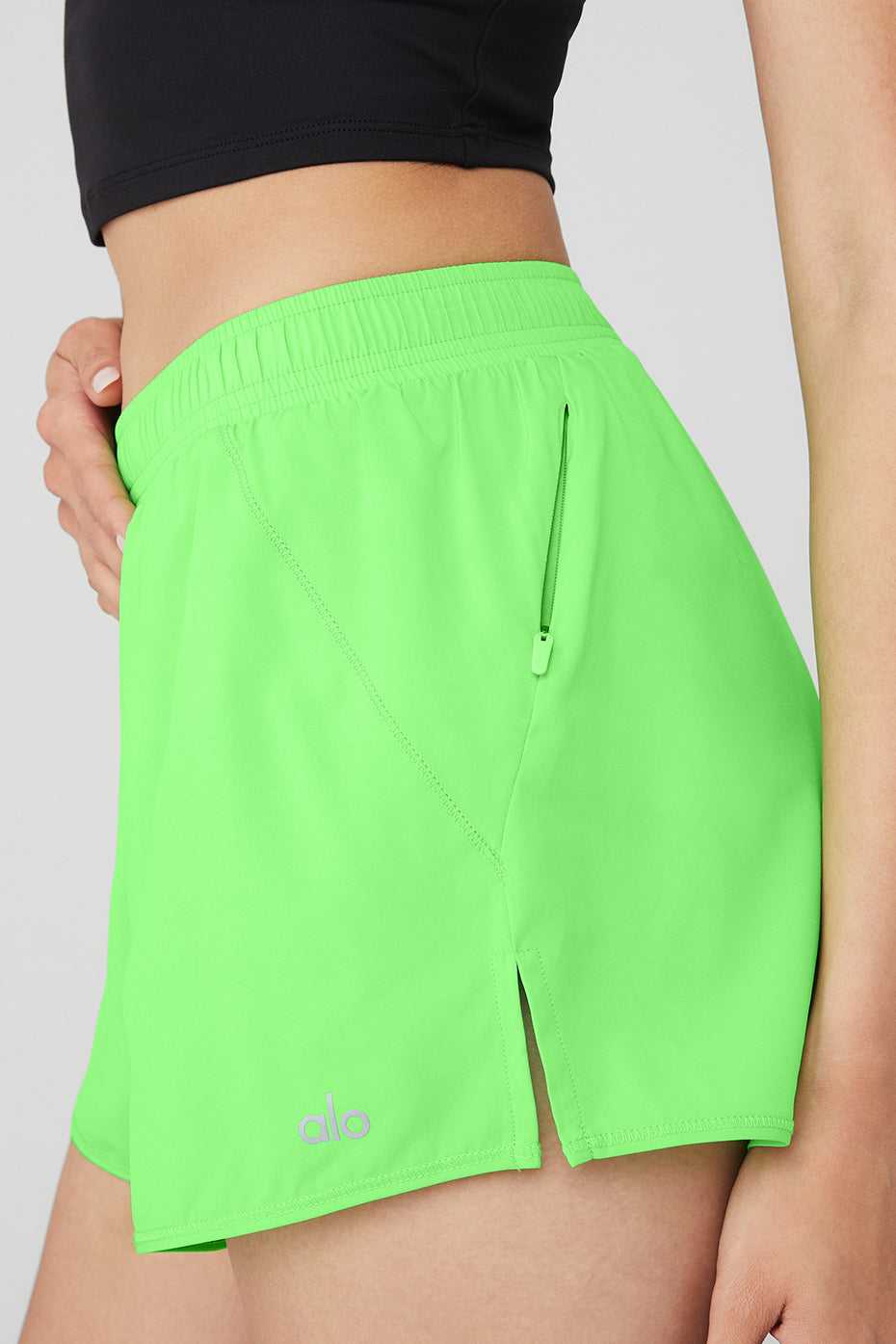 Alo Yoga USA Stride Green Glow | 2547081-CT