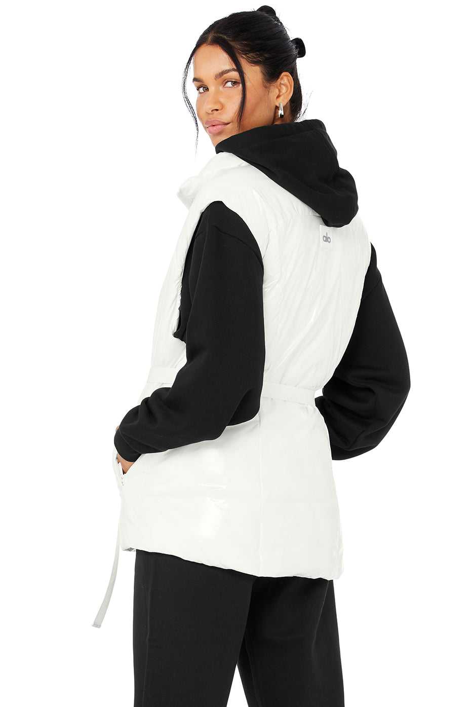 Alo Yoga USA Stunner Puffer Ivory | 7654102-LT