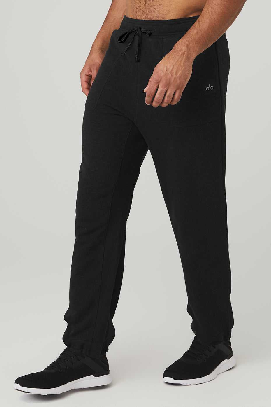 Alo Yoga USA The Qualifier Black | 3406895-TR