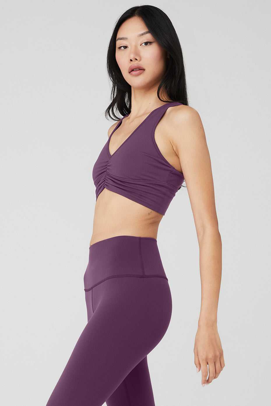 Alo Yoga USA Wild Thing Dark Plum | 4075132-XU